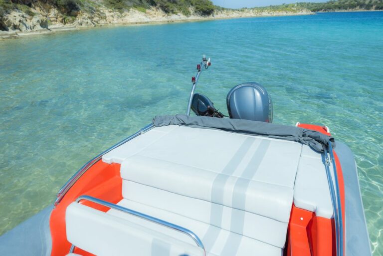 Dream-Swim-boat-rental-Chalkidiki-Skipper-8.50-inside-1030x688