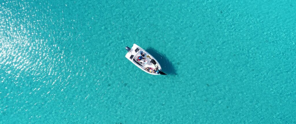Dream-Swim-boat-rental-2-1500x630